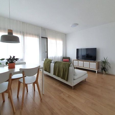 Appartement Acojedor Piso Cerca Del Metro à Cornellà de Llobregat Extérieur photo